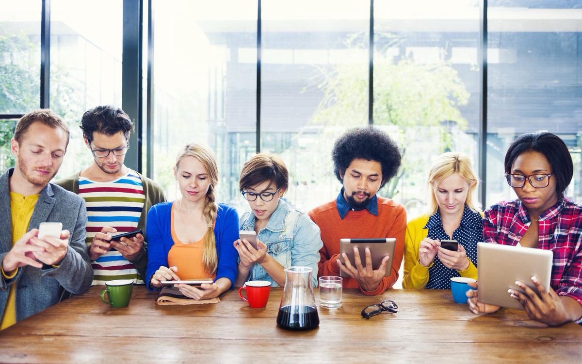 Conscious Unbossing: How Organisations Can Redesign Leadership for Gen Z
